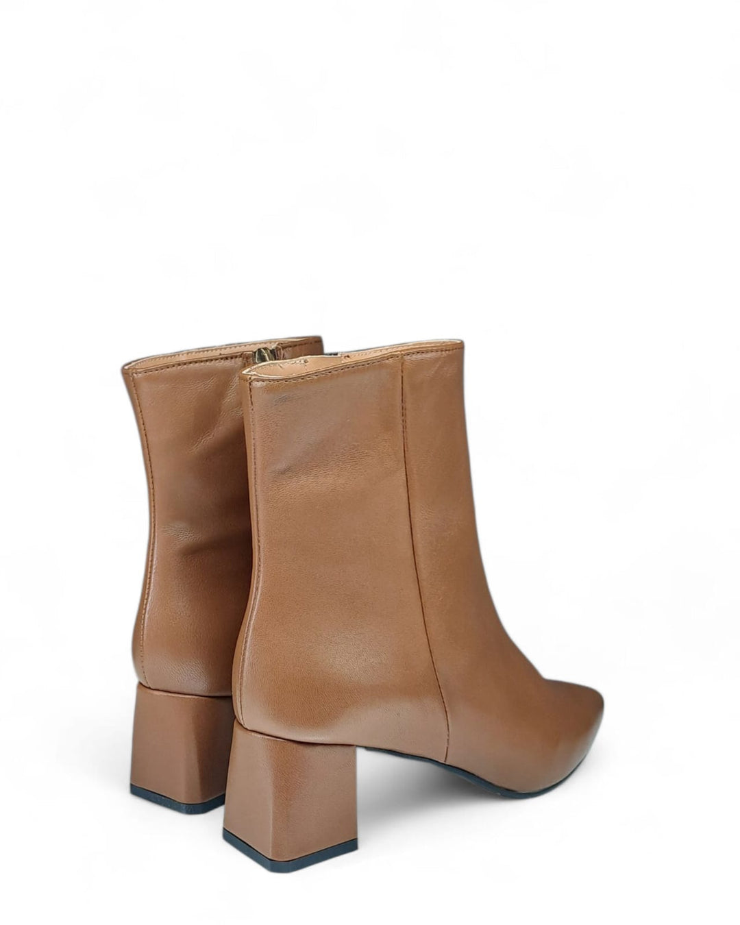 Tronchetto Gail Nappa Cuoio