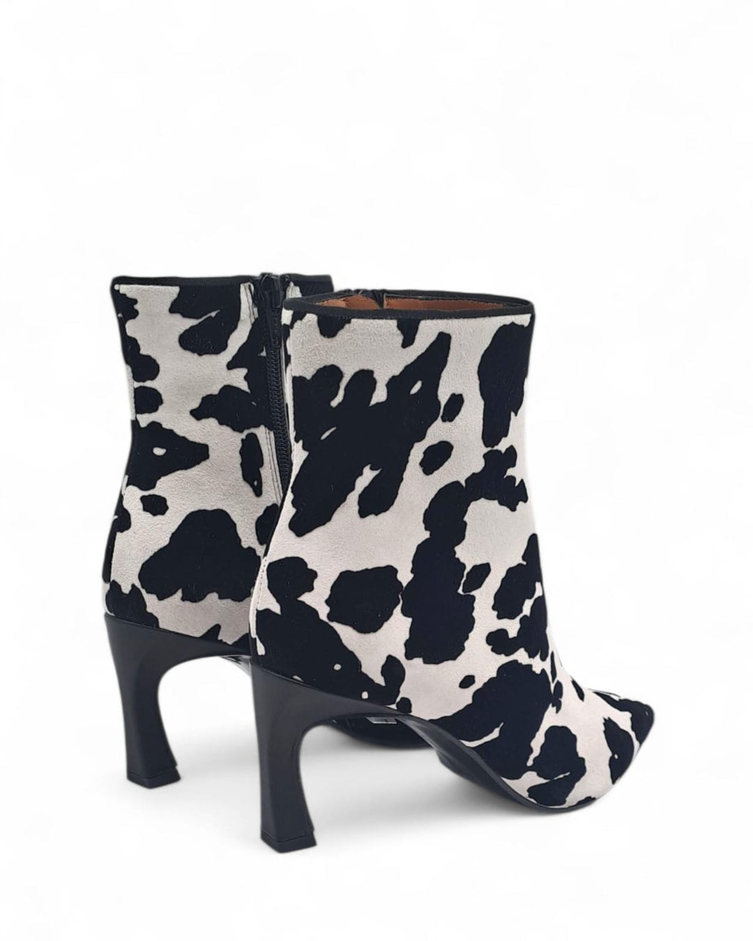 Tronchetto Carol Camoscio Floccato Mucca B / N