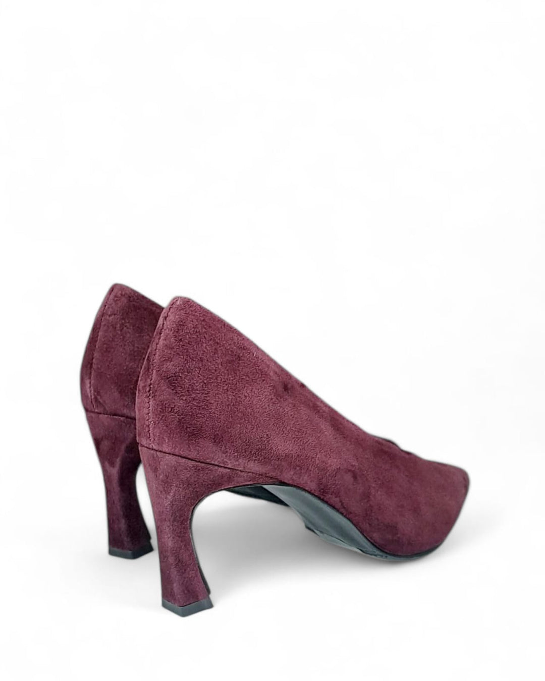 Décolleté  Mandorla  Camoscio Vino