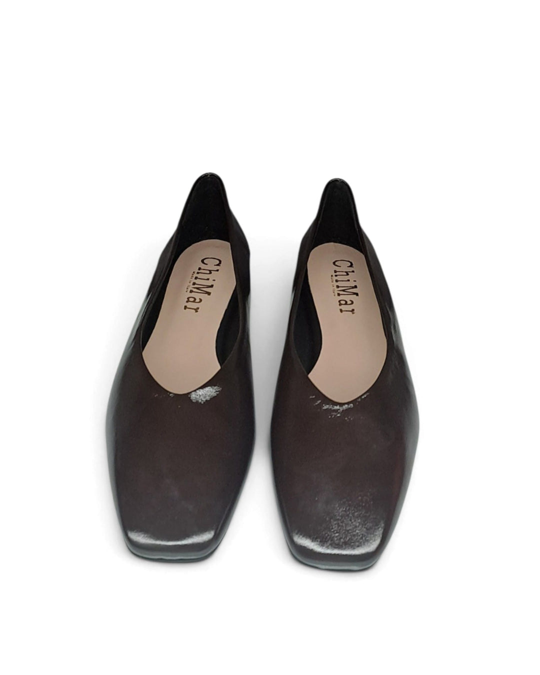 Burgundy velvet V-shaped ballerina