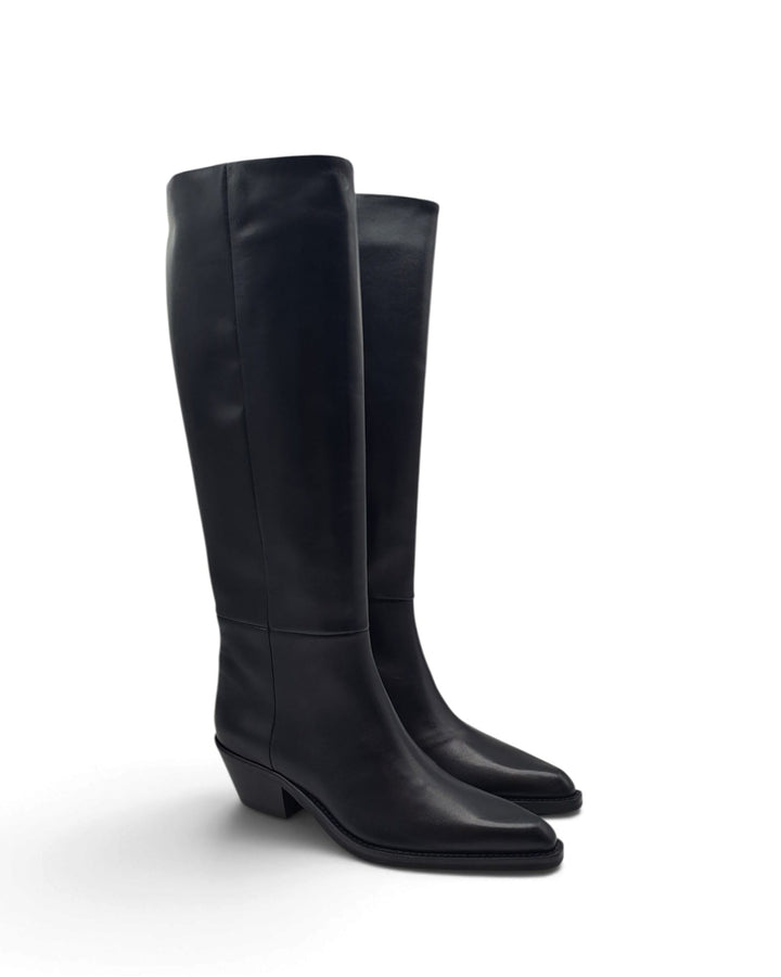 Texan Moon Black Calf