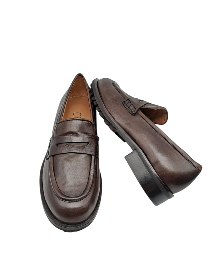 Nancy Cocco Black Moccasin