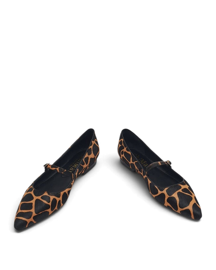 Mary Jane Madrid Cavallino Giraffa