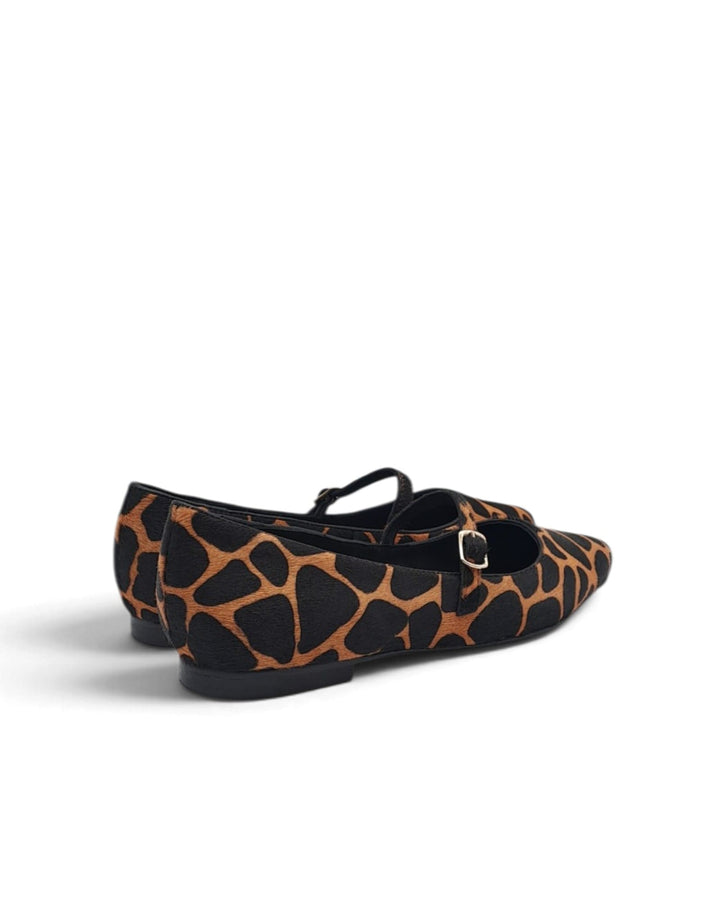 Mary Jane Madrid Cavallino Giraffa