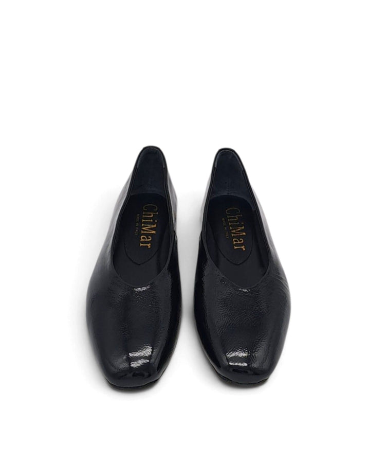 Burgundy velvet V-shaped ballerina