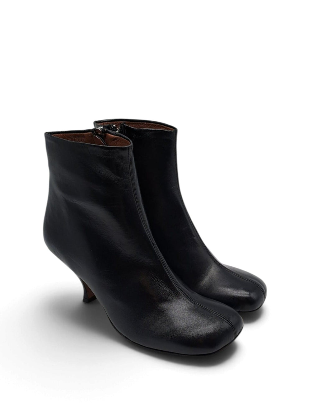 Tronchetto   Miriana  Nappa Nero