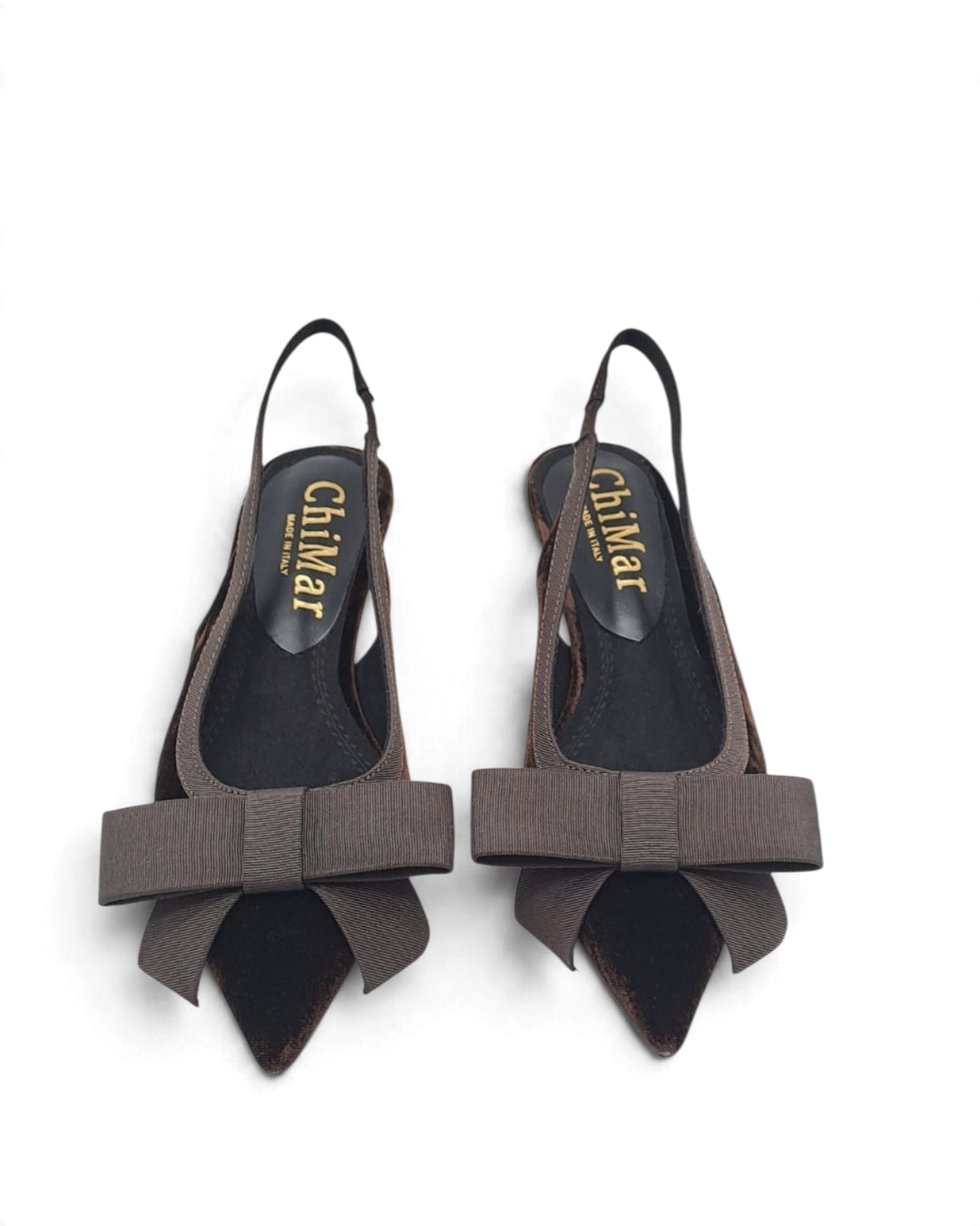 Burgundy velvet V-shaped ballerina