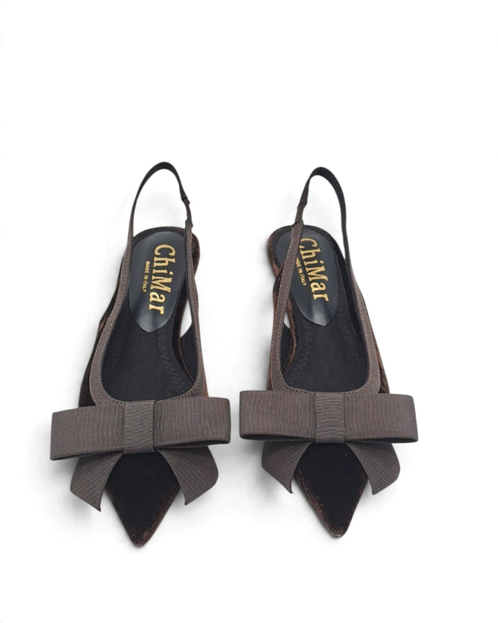 Burgundy velvet V-shaped ballerina