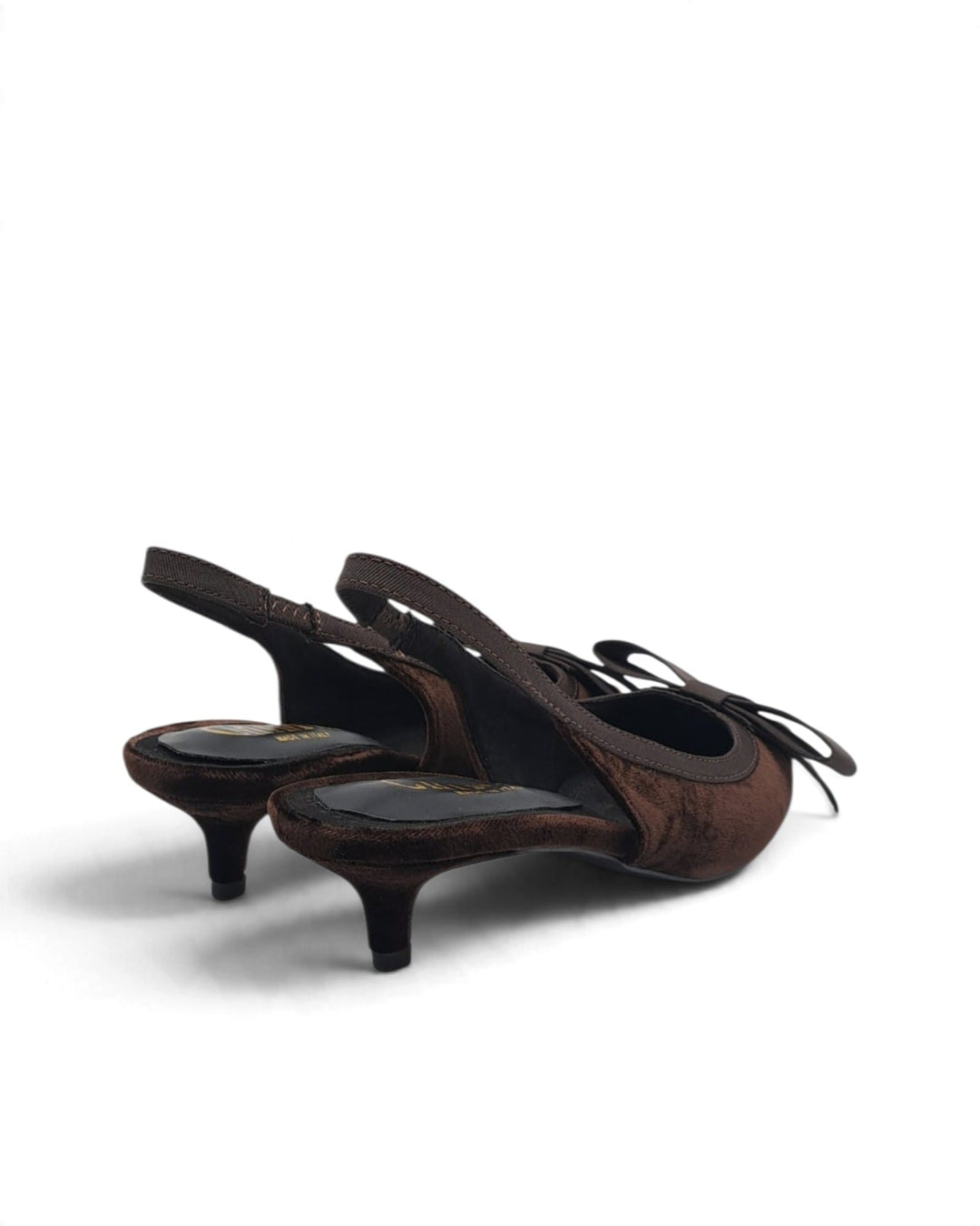 Burgundy velvet V-shaped ballerina