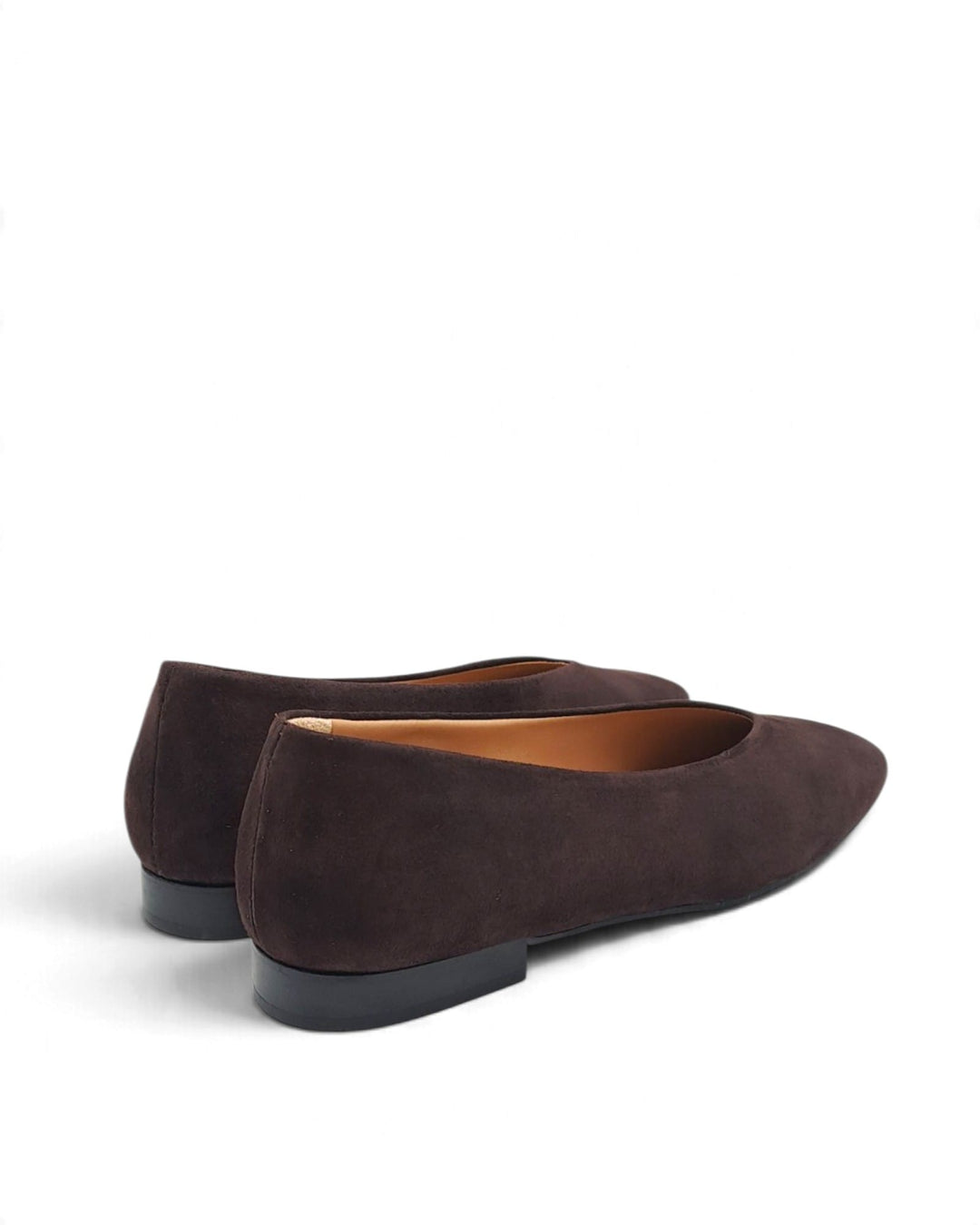 Burgundy velvet V-shaped ballerina