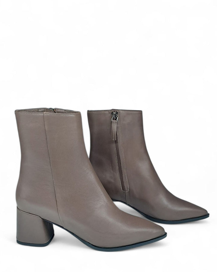 Texano Isabel Pelle Acero