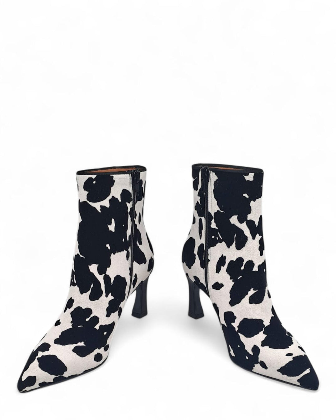 Tronchetto Carol Camoscio Floccato Mucca B / N